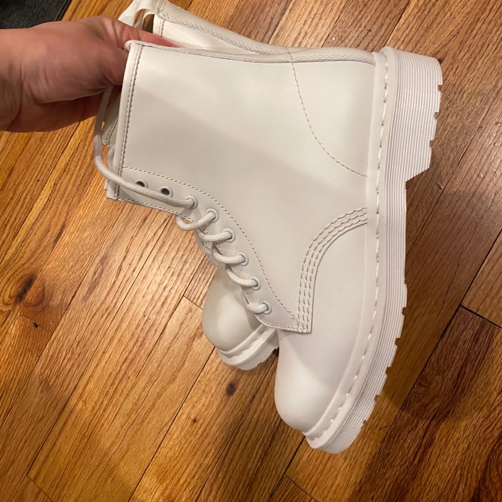 Dr.Martens